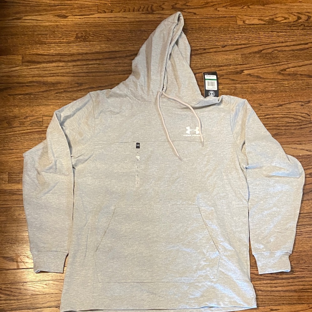 Under Armour Men's Light Gray Hoodie Sweater